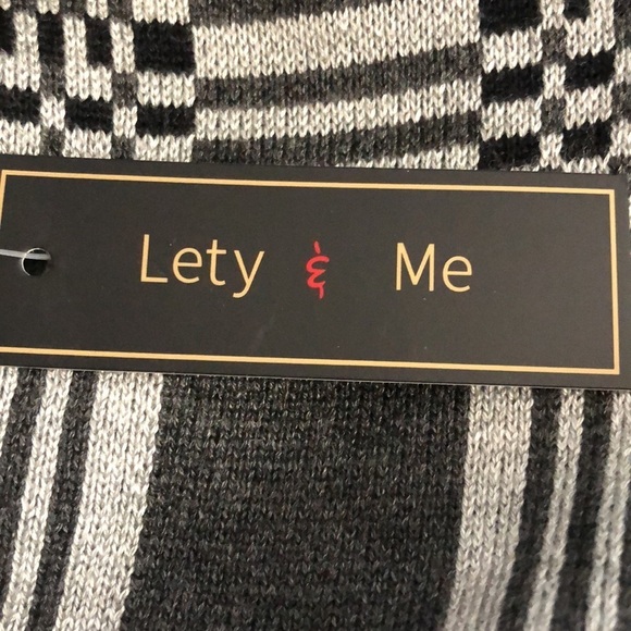 Lety & Me gray charcoal geometric pattern long sleeve crew neck sweaterM - Picture 8 of 14